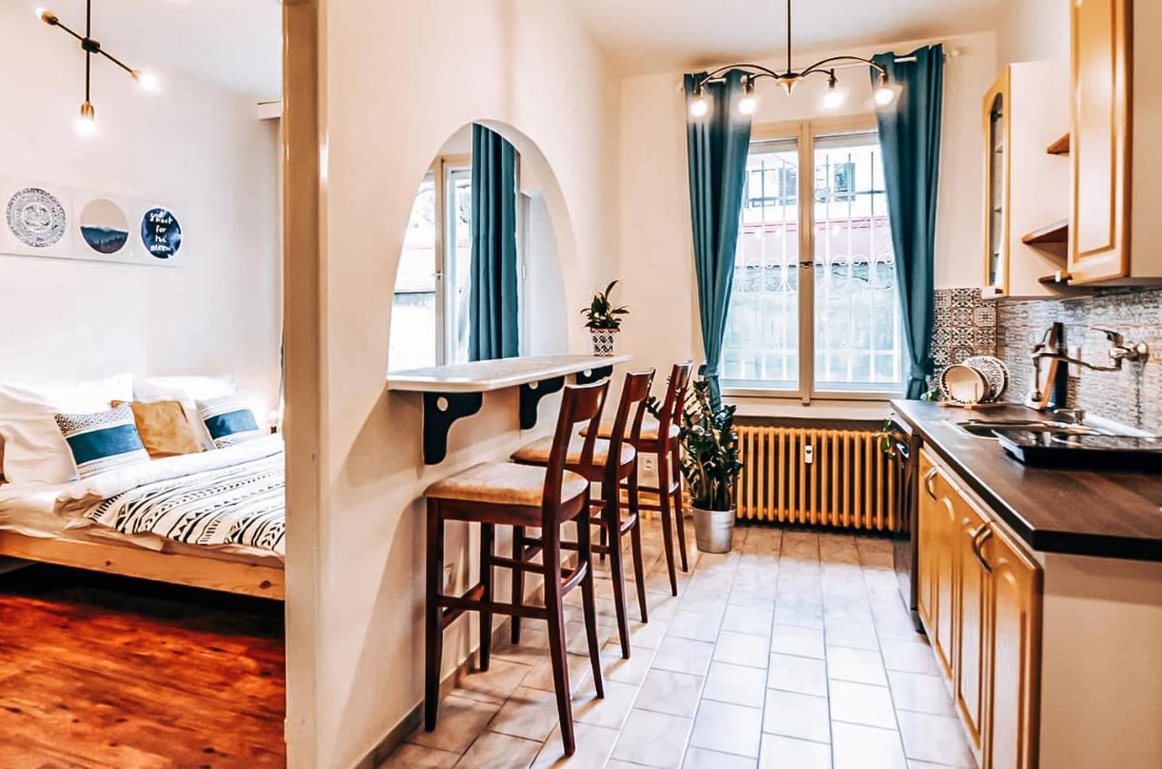 Turnkey I By Mall Prague